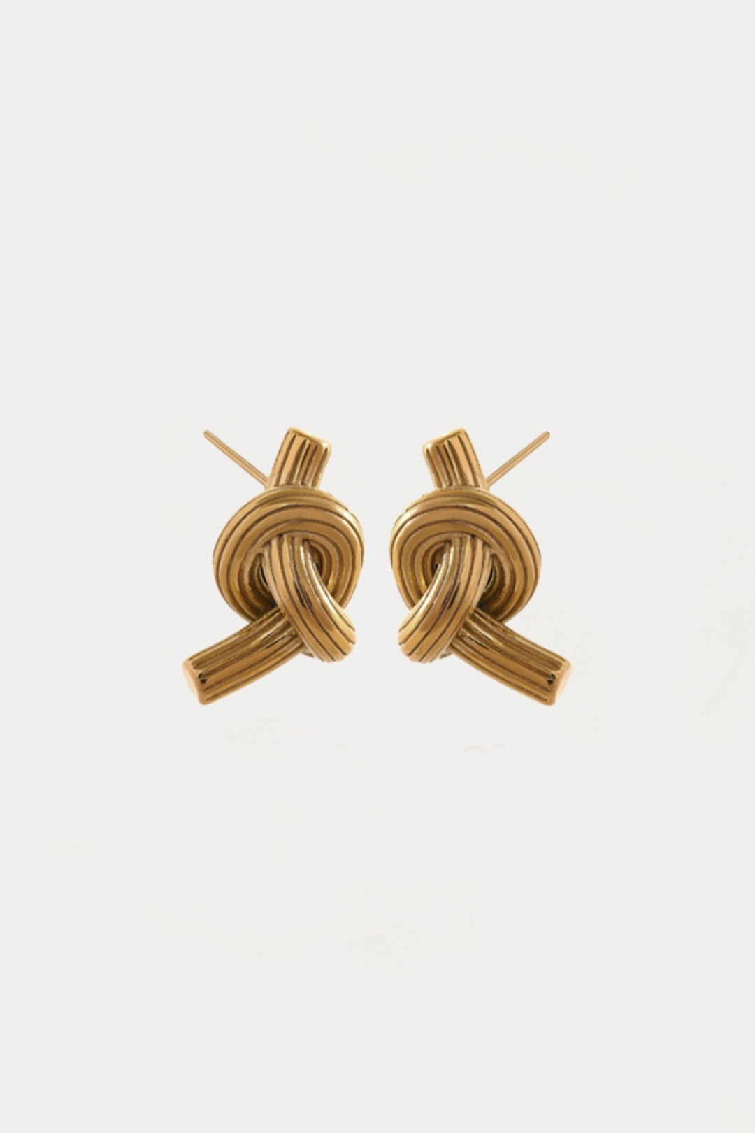 Vintage knot earring